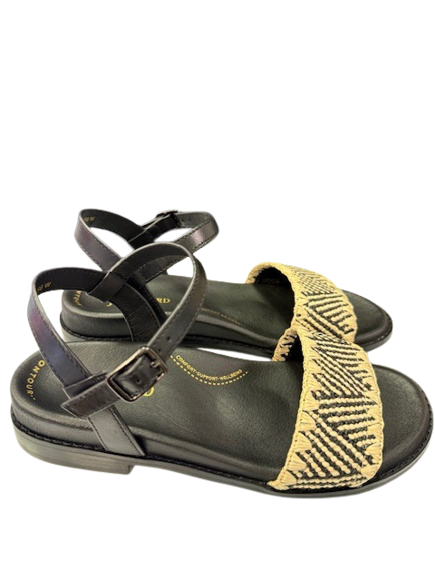 Jax & Bard Women's Ambitious Beige Raffia Black